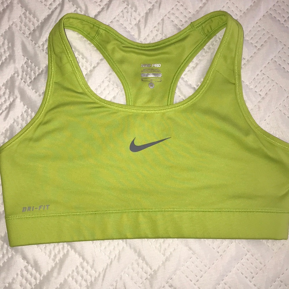 Nike Pro Sports Bra